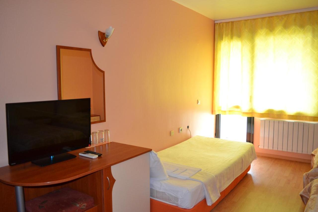 Hotel Perla Gorna Orjahovica Esterno foto