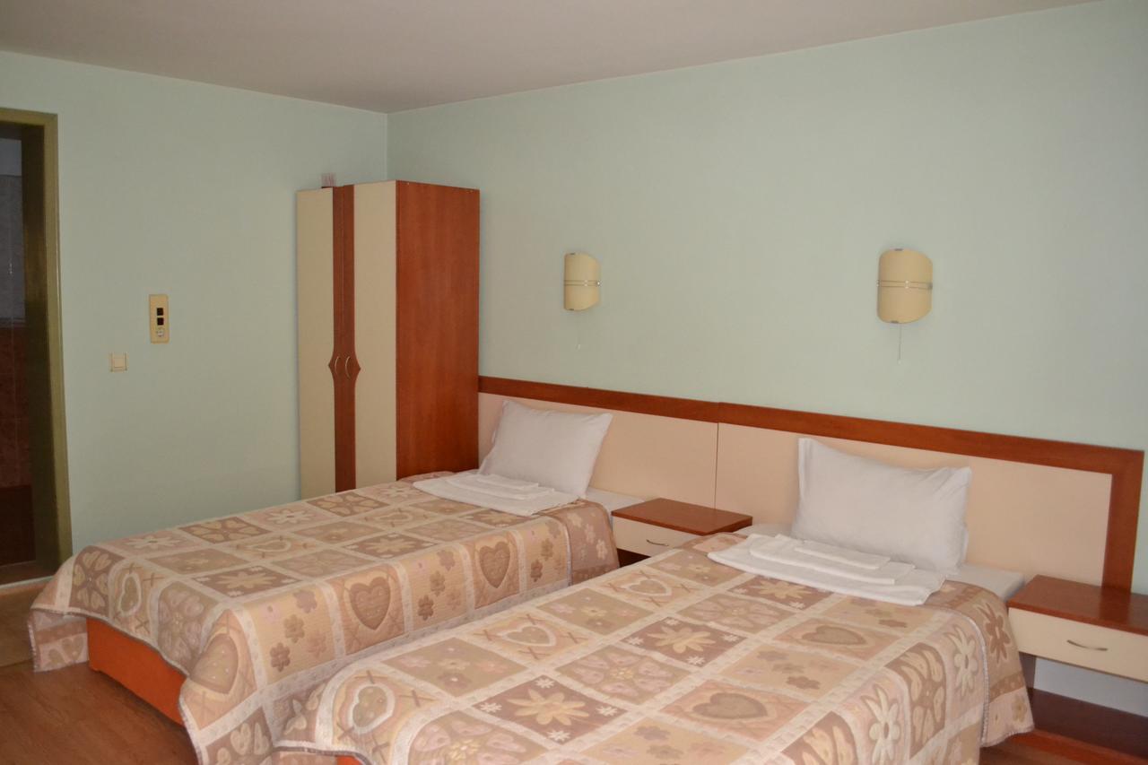 Hotel Perla Gorna Orjahovica Esterno foto