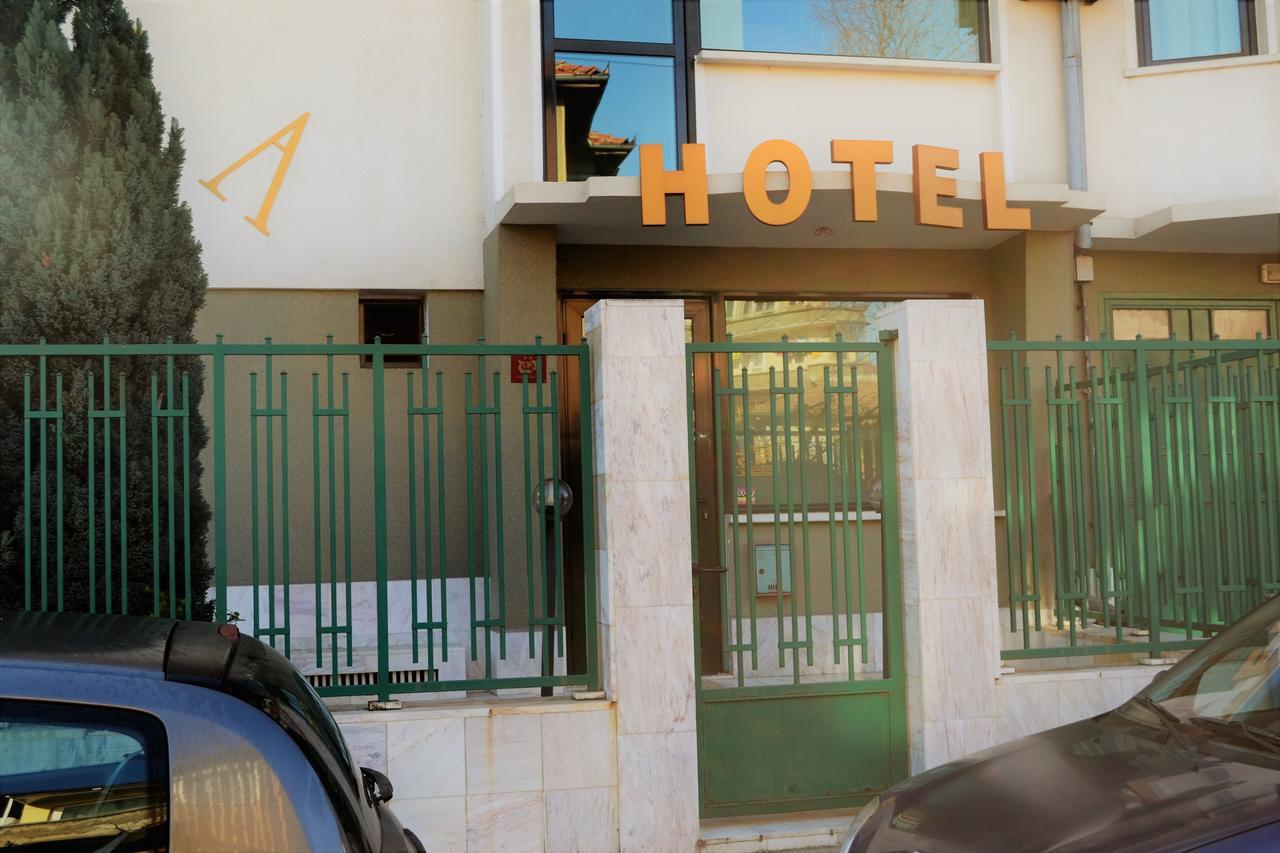 Hotel Perla Gorna Orjahovica Esterno foto